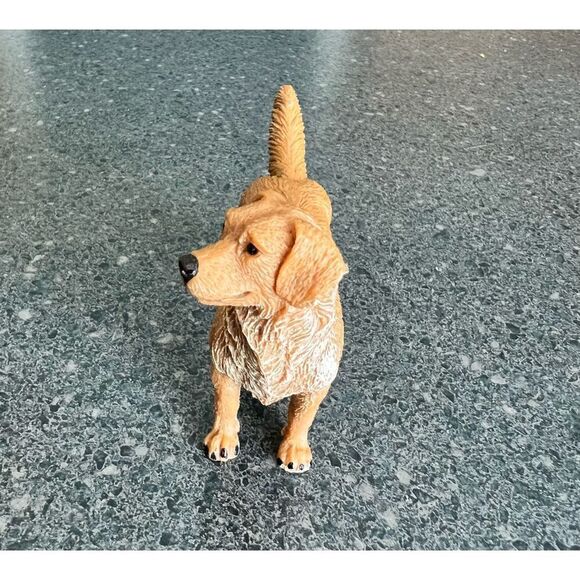 Safari Dog Figure Golden Retriever Adult 2012 Toy Animal - Picture 4 of 10